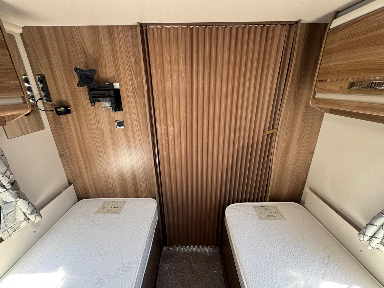 Swift Challenger 565- 2019 Caravan - Image 29